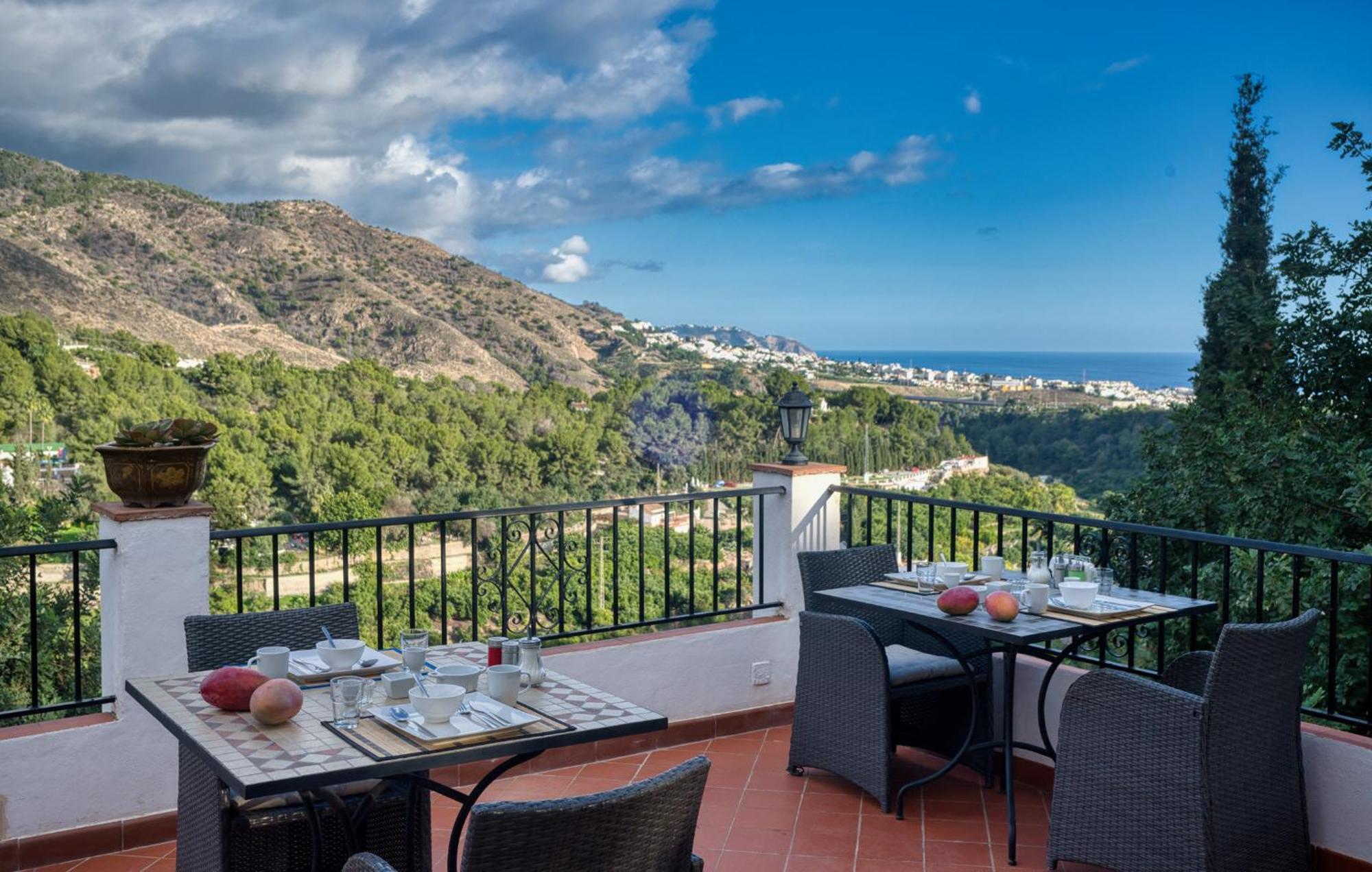 Villa Morera Bed & Breakfast Frigiliana Buitenkant foto